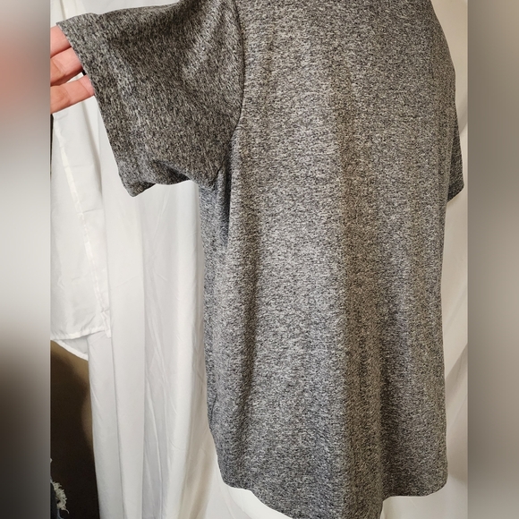 Gray Nike Short Sleeve Tee SZ 1x - Picture 5 of 11